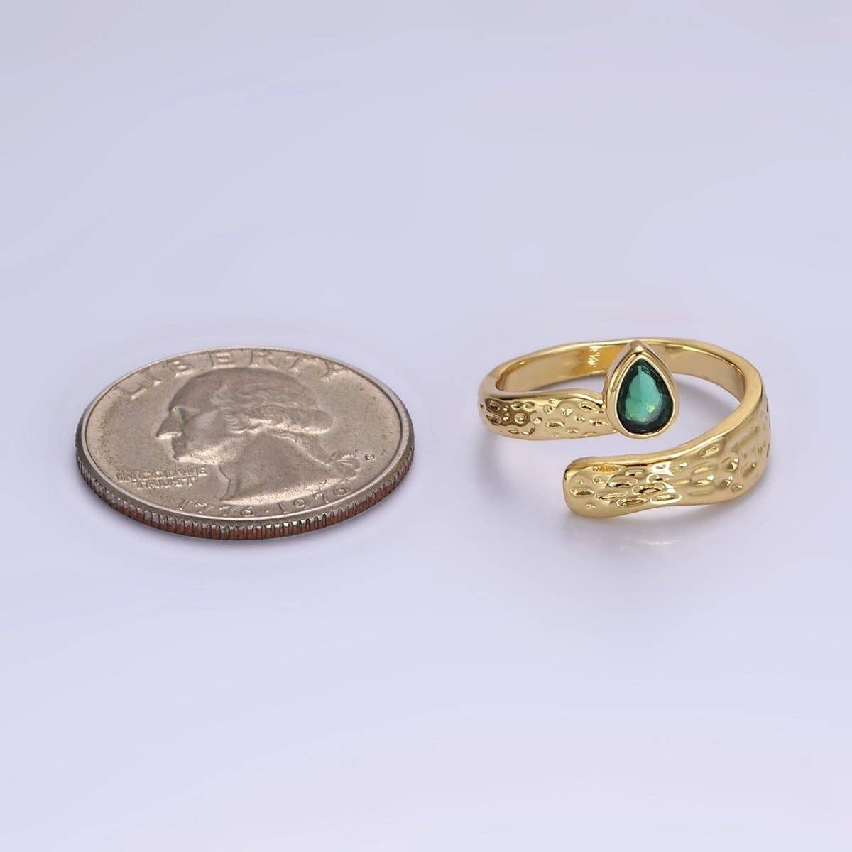 14K Gold Filled Green Teardrop CZ Hammered Band Ring | O-568