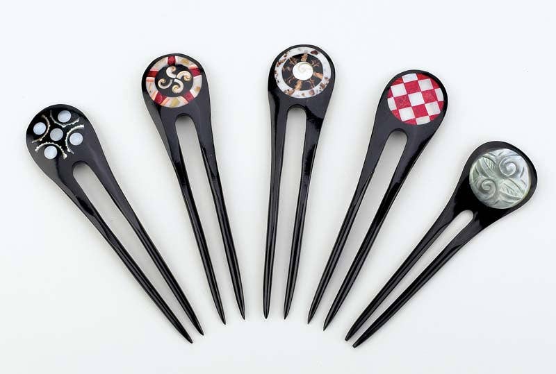 Double Hairsticks With Shell
