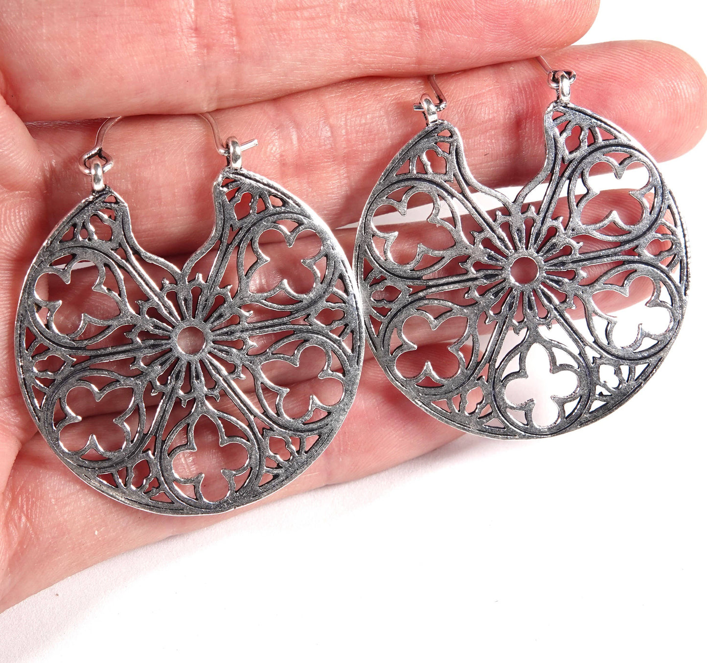 Circular floral pattern Earrings of Golden and Silver Color