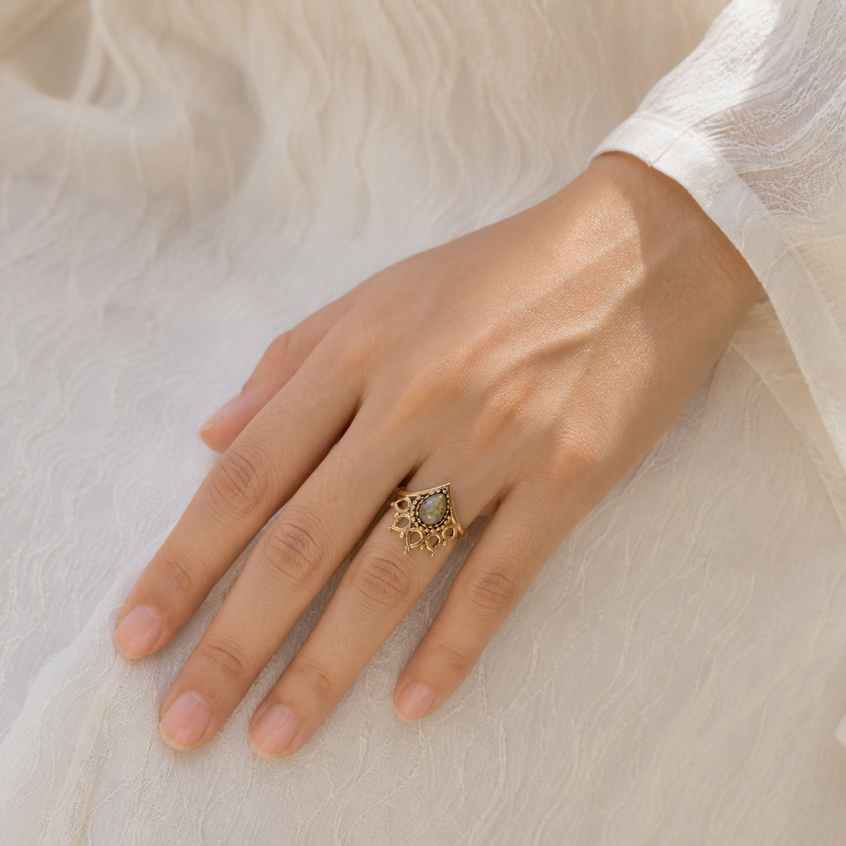 Tanvi Collection Ring - Gold Ornate with Labradorite