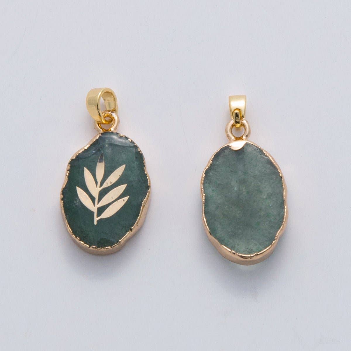 18K Gold Filled Leaf Green Aventurine Oblong Pendant | AH697