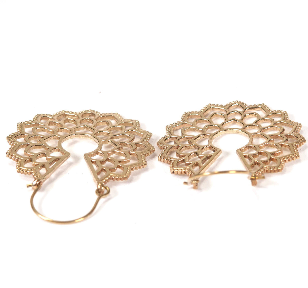 Floral pattern Earrings of Golden and Silver Color