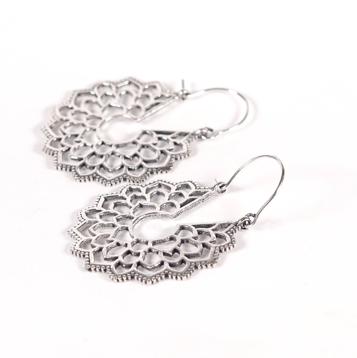Floral pattern Earrings of Golden and Silver Color