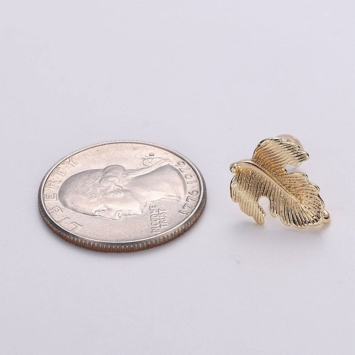 1 Pair Golden Leaf Gold Filled Studs - L015