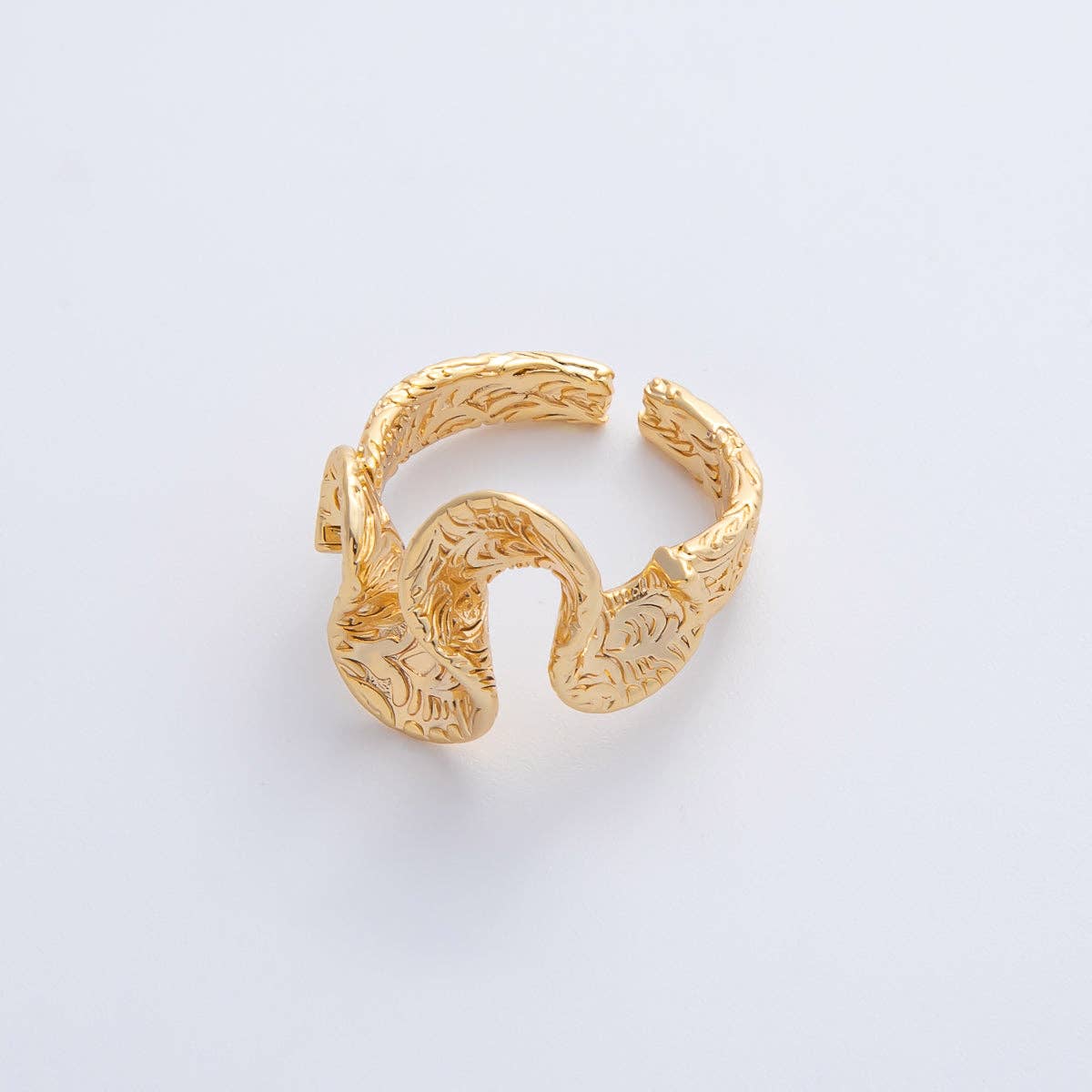 18K Gold Filled Leaf Textured Curved Wave Band Adjustable Ring | O596