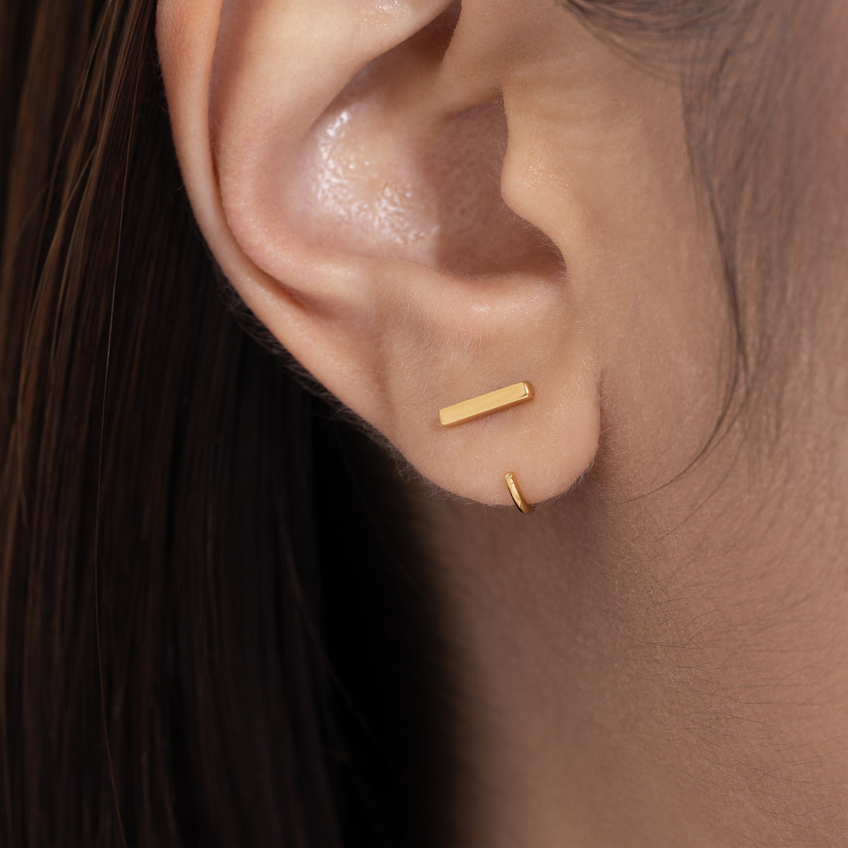 Bar Open Huggies Earrings - Gold