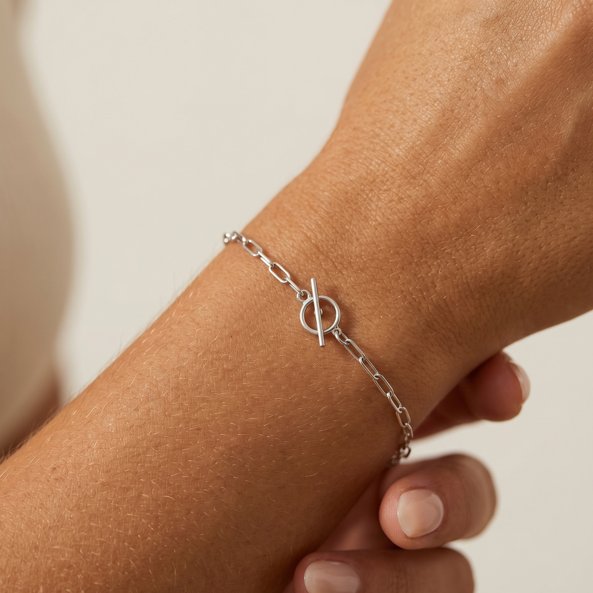 Paper Clip Chain Toggle Bracelet - Silver
