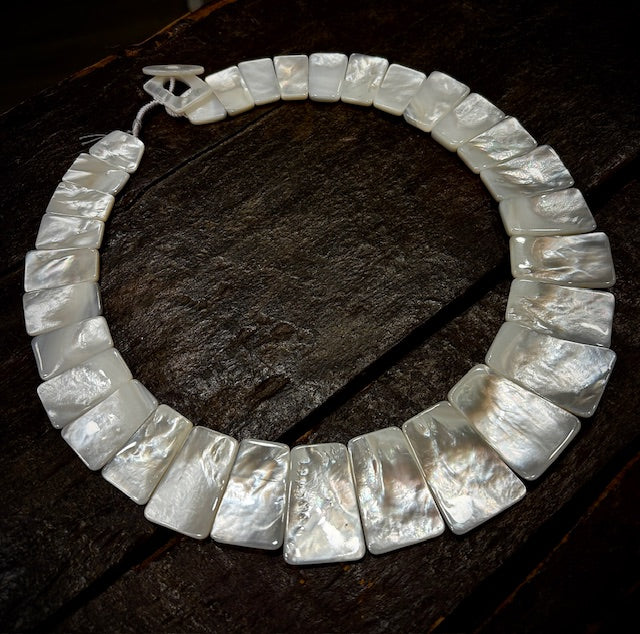 Mother of Pearl Shell Necklace