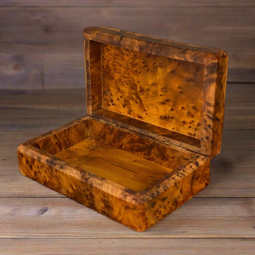 Large Rectangle Box, Thuya Wood – Hands of the World