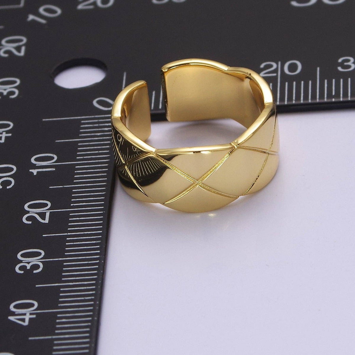 24K Gold Filled Minimalist X Lined Crossed Wide Band Ring | O2042