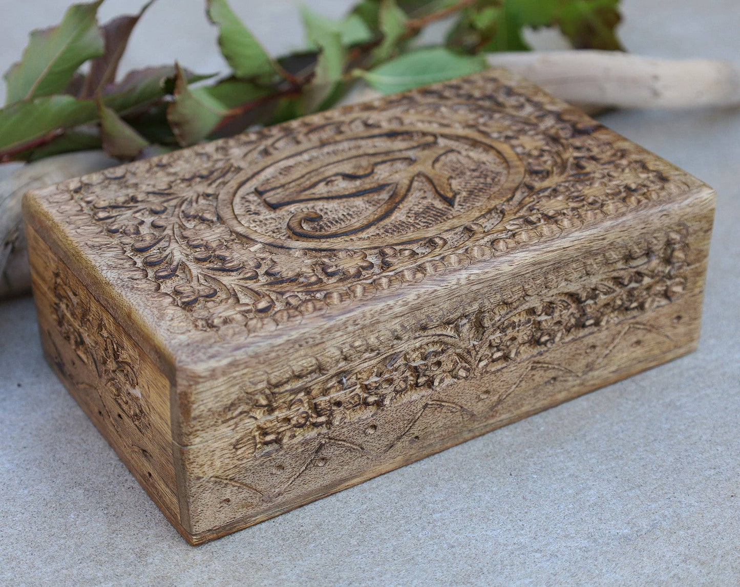 Egyptian Eye of Horus Hand Carved Jewelry Trinket Keepsake W