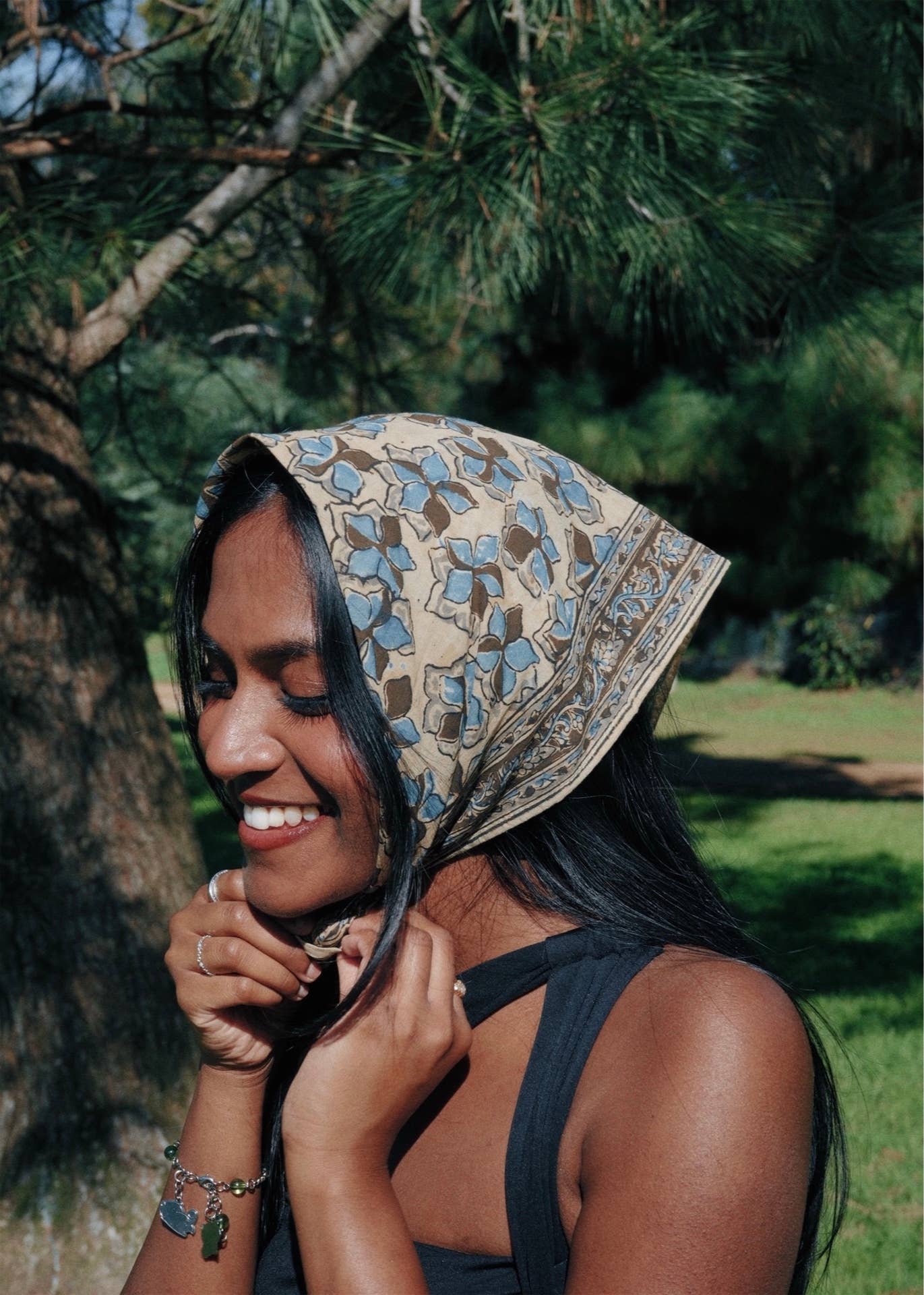 Blue Jay - Kalamkari Cotton Bandana (KK1462)