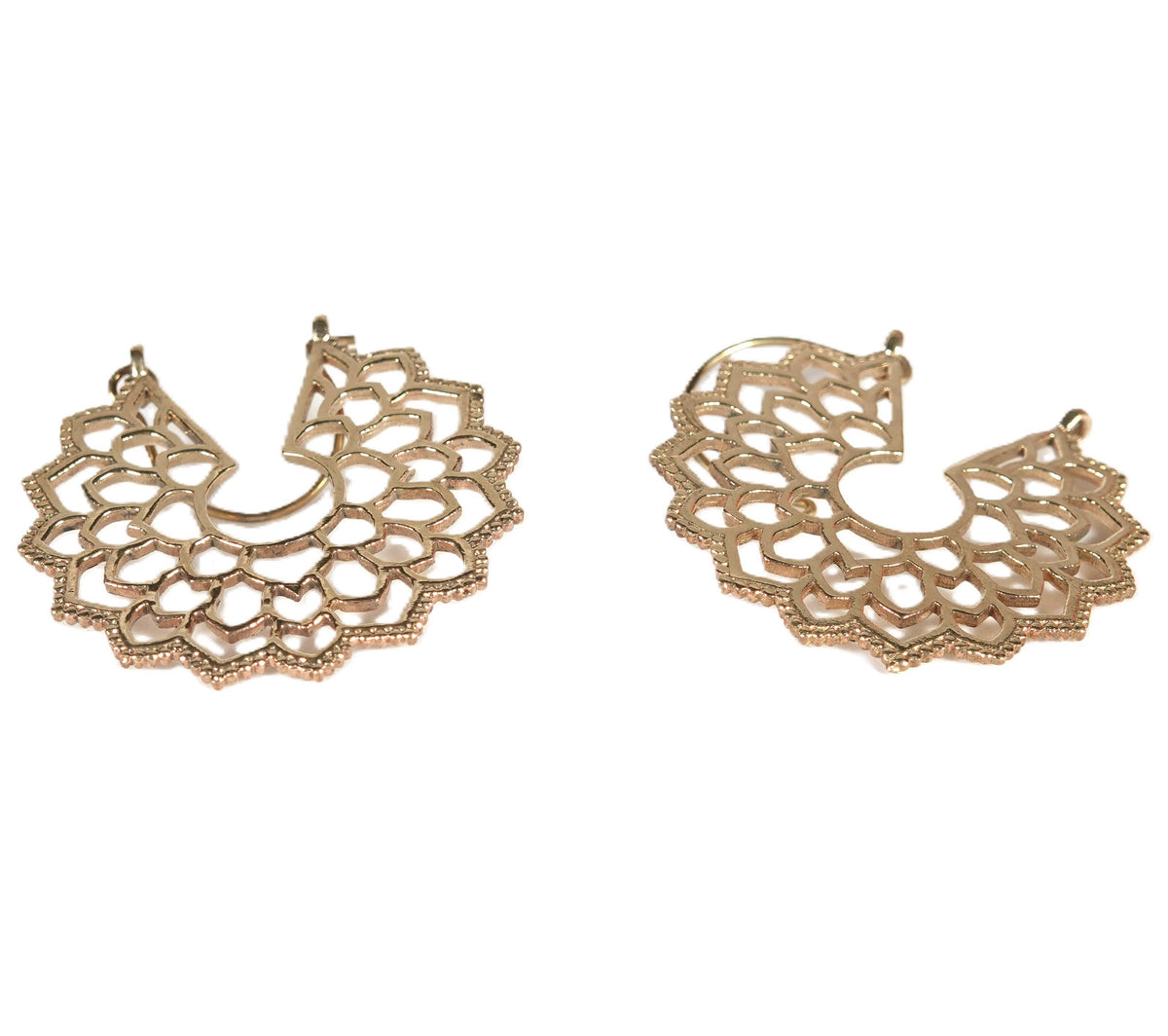 Floral pattern Earrings of Golden and Silver Color