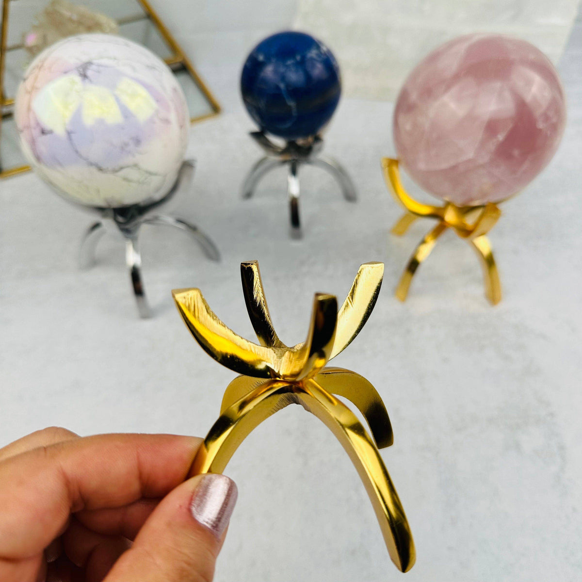 Metal Claw Stand - Sphere Holder - Holds other Crystals